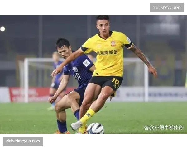 西海岸雷森德压哨加盟 巴西中场提升攻防转换节奏控制